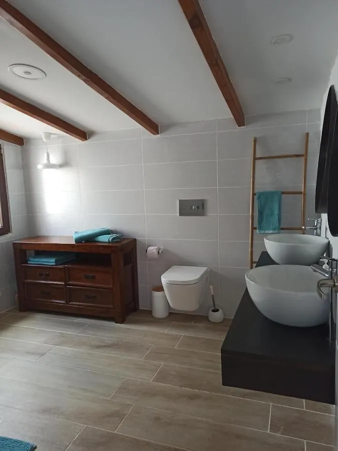 Holiday home Beautiful Chalet With Wifi And Free Parking Arona