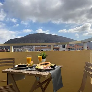 Preciosas En La Casa De Arona (Tenerife)